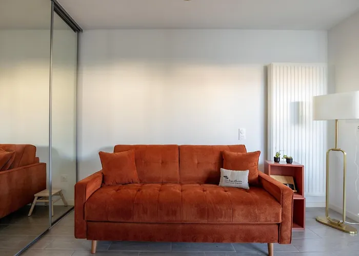 Nid Ensoleille - A Proximite De La ארסשון